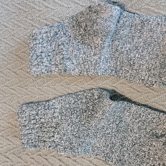 **Socks** - Picture 8 of 13